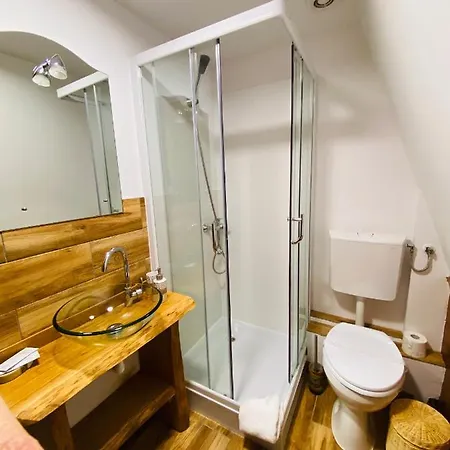Casa Chira Guest house