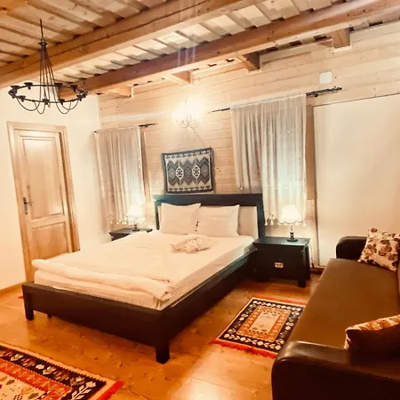 Casa Chira